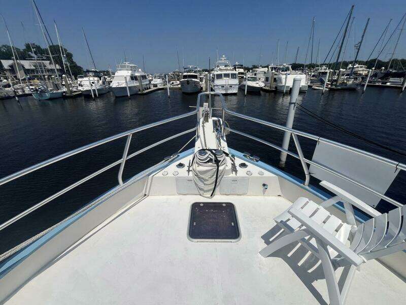 2001 Great Harbour GH47