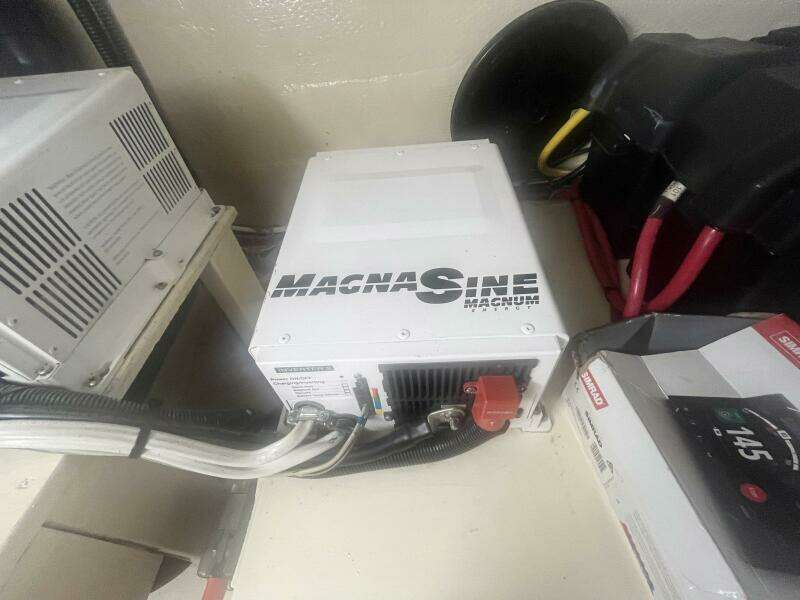 2001 Great Harbour GH47