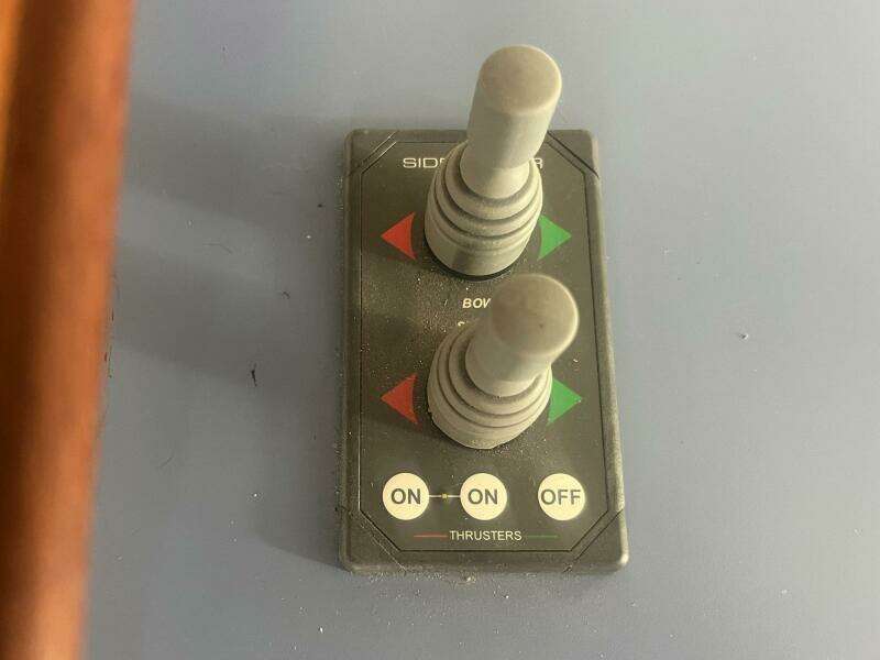 2001 Great Harbour GH47