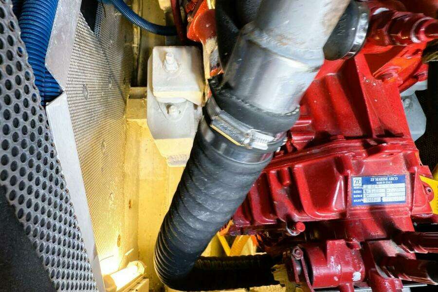 10 Engine Mare Via 52 Caribbean