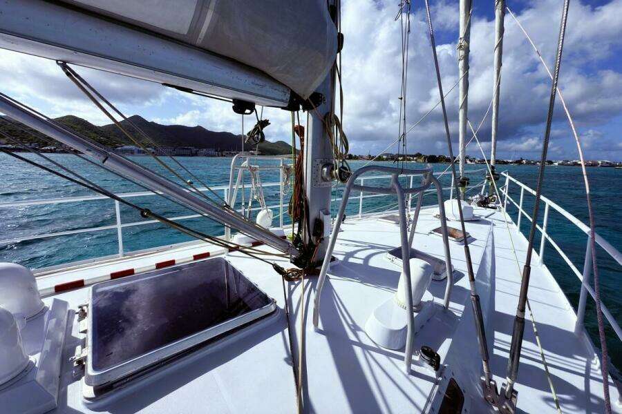 05 Mast Rigging Mare Via 52 Caribbean