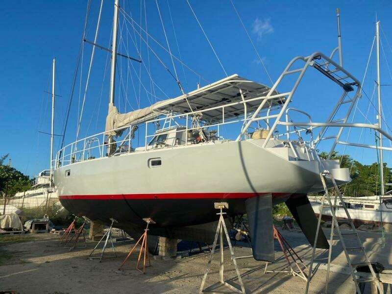 20 Hull Mare Via 52 Caribbean