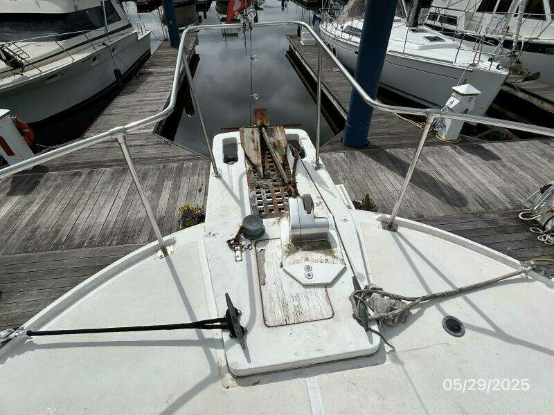 36' Kadey-Krogen anchor windlass