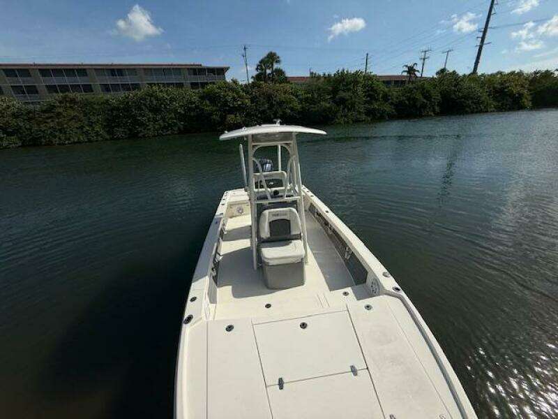 2022 Pathfinder 2500 Hybrid