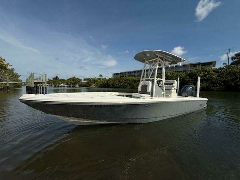 2022 Pathfinder 2500 Hybrid