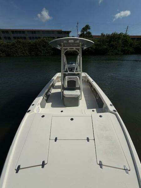 2022 Pathfinder 2500 Hybrid