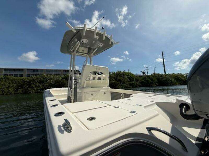 2022 Pathfinder 2500 Hybrid