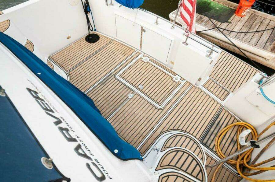 2002 Carver 444 CPMY- Graham's Enterprise 