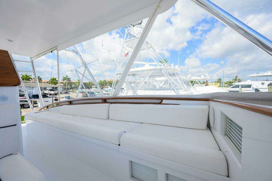 2004 Rybovich 62 Base Camp - Flybridge