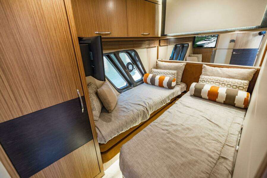 2016 Sea Ray L650 Fly