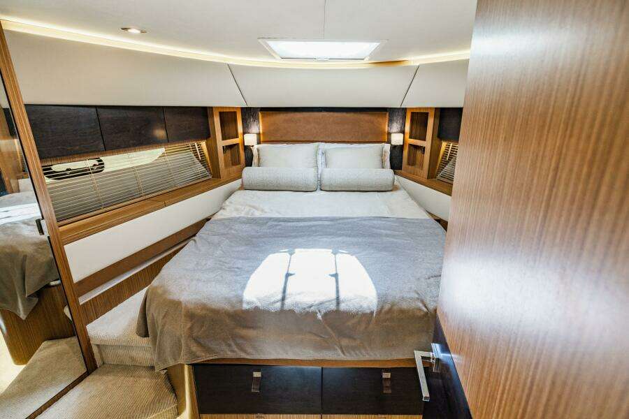 2016 Sea Ray L650 Fly