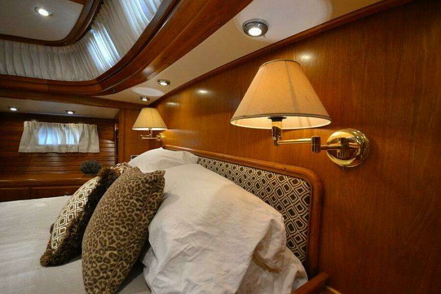 1985 Palmer Johnson Donation Boat Make OFFER