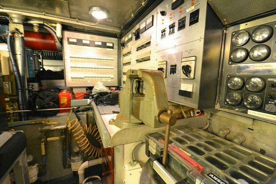 1985 Palmer Johnson Donation Boat Make OFFER