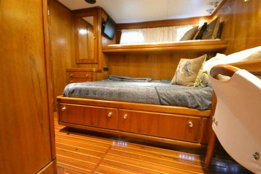 1985 Palmer Johnson Donation Boat Make OFFER