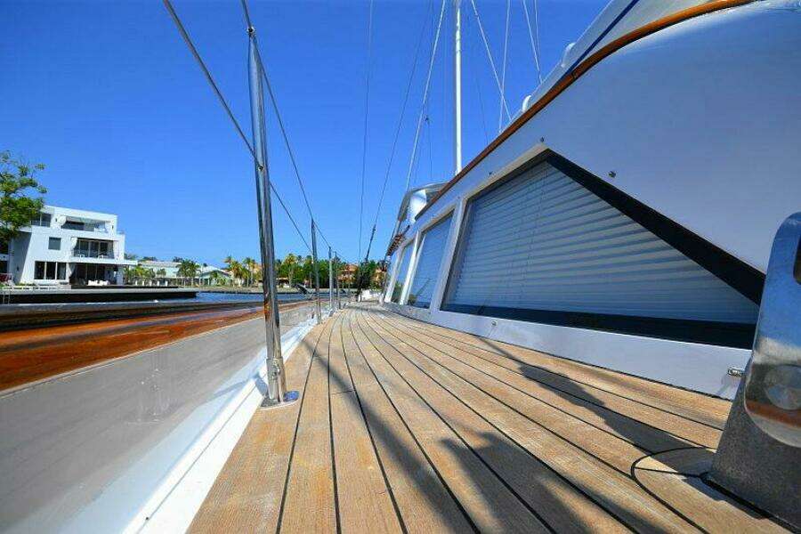 1985 Palmer Johnson Donation Boat Make OFFER