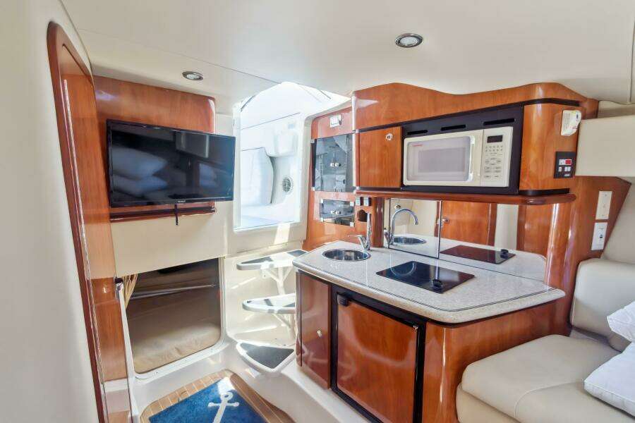 2008 Fountain 38 Sportfishing Cruiser