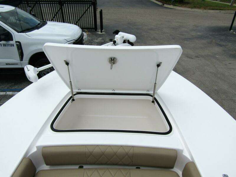 2025 Blazer Bay 2550 GTS