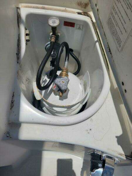 2016 Jeanneau Merry Fisher 855