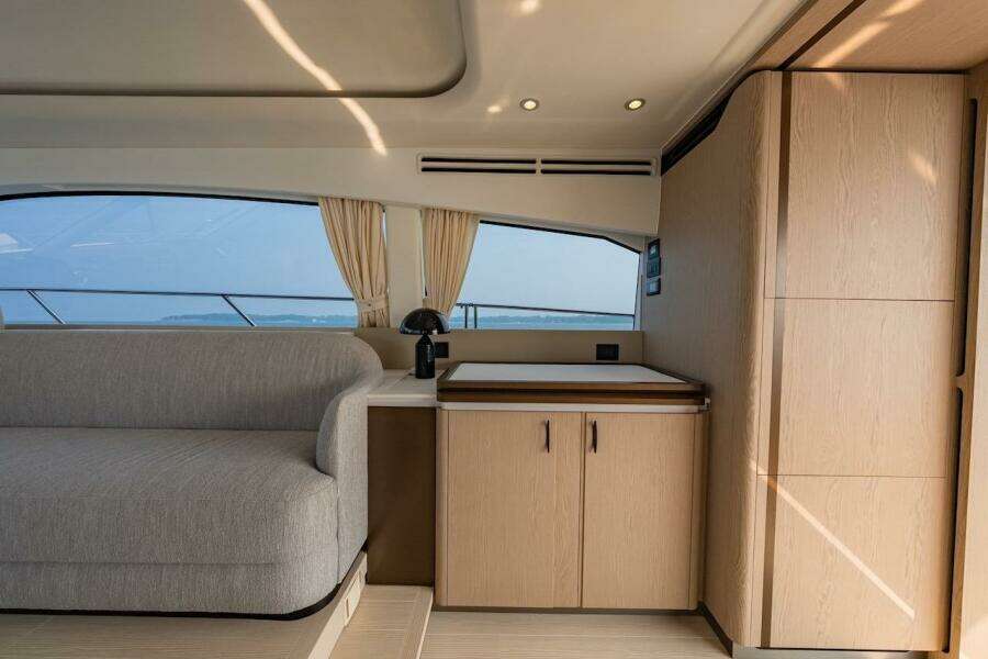 Interior of 2023 Azimut Fly 53 yacht with modern design and elegant furnishings.