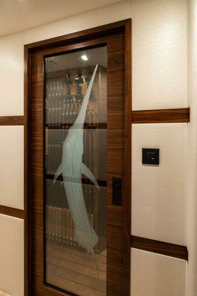 2025 82 Viking Convertible Boujie Tackle Room Pocket Door