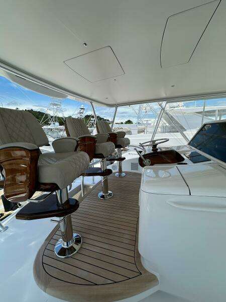 2025 82 Viking Convertible Boujie Bridge (3)