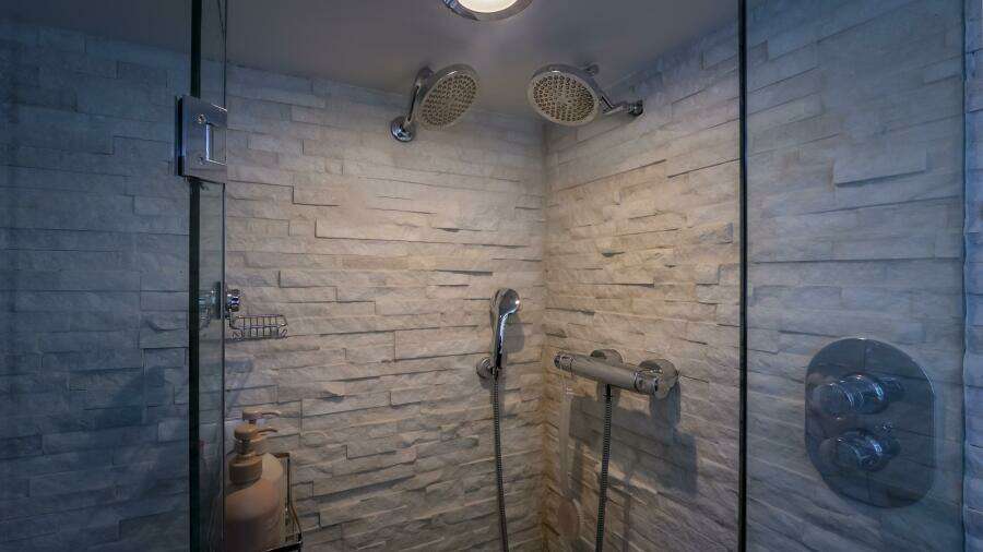 1975 Stephens Brothers 