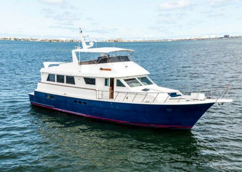 1994 Hatteras Cockpit Motoryacht