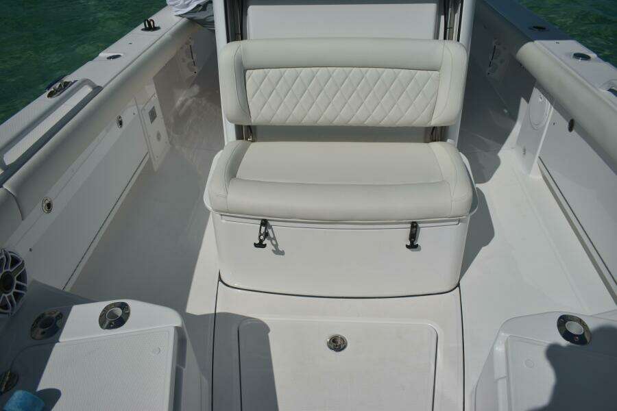 2025 Everglades 273 cc