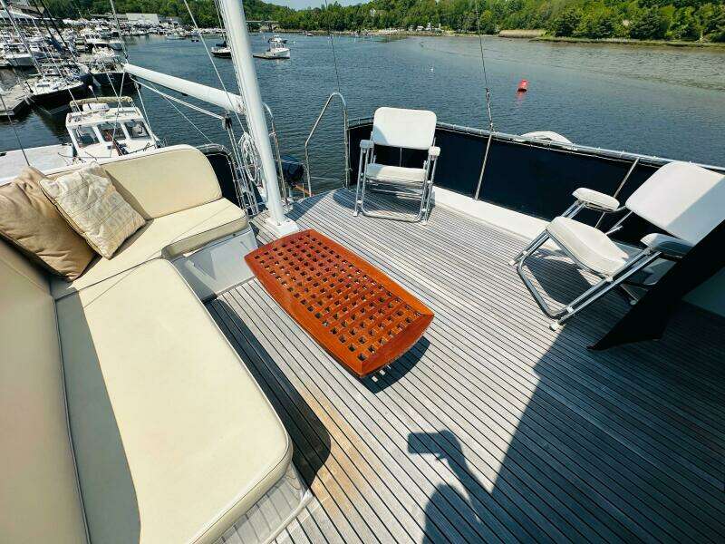 1998 Grand Banks 49 Classic