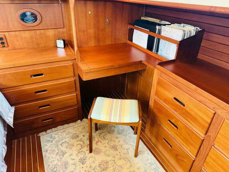 1998 Grand Banks 49 Classic