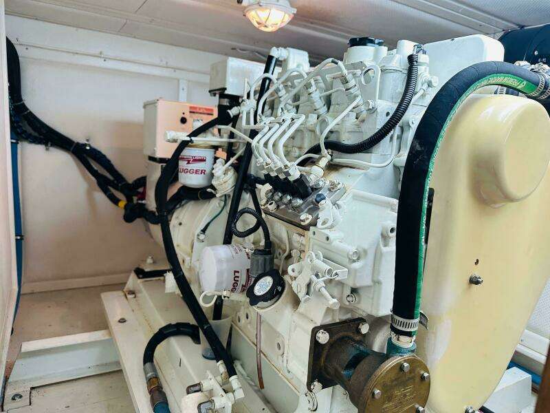 1998 Grand Banks 49 Classic