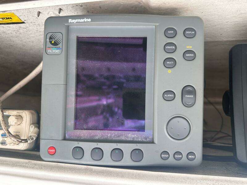 2003 True World Marine TE 288