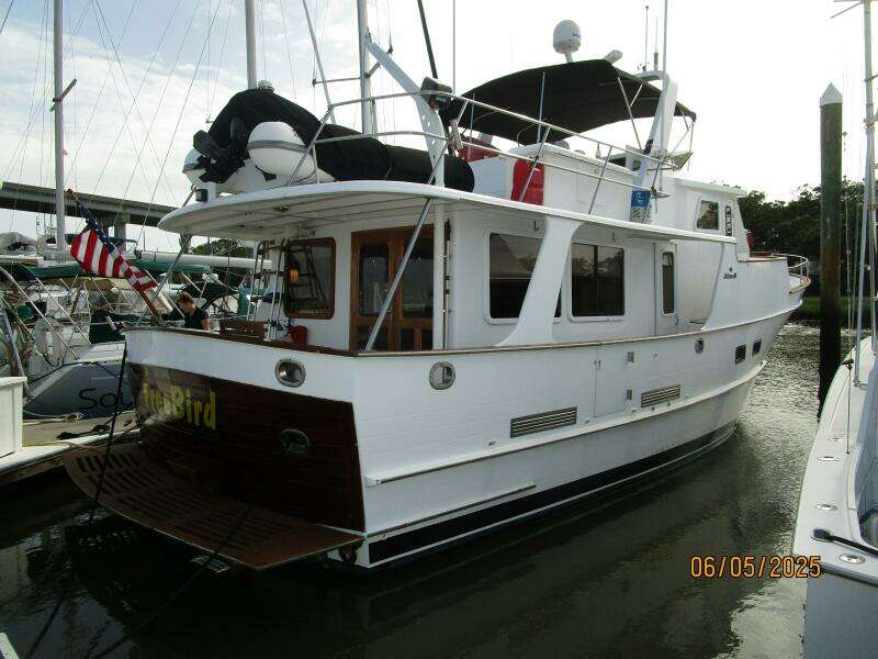 49' DeFever starboard aft profile2