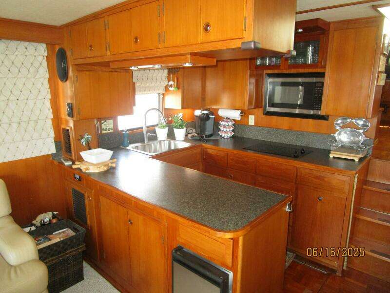 49' DeFever galley1