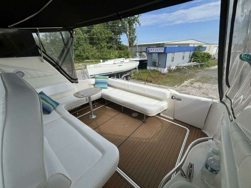 1999 Sea Ray 400 Sundancer