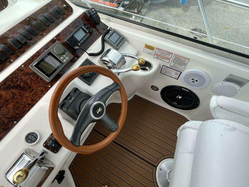 1999 Sea Ray 400 Sundancer