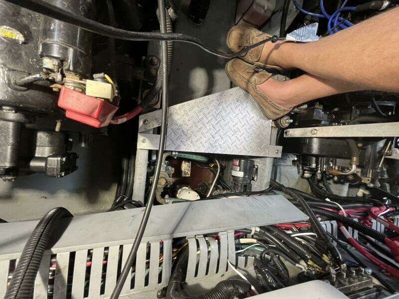 1999 Sea Ray 400 Sundancer