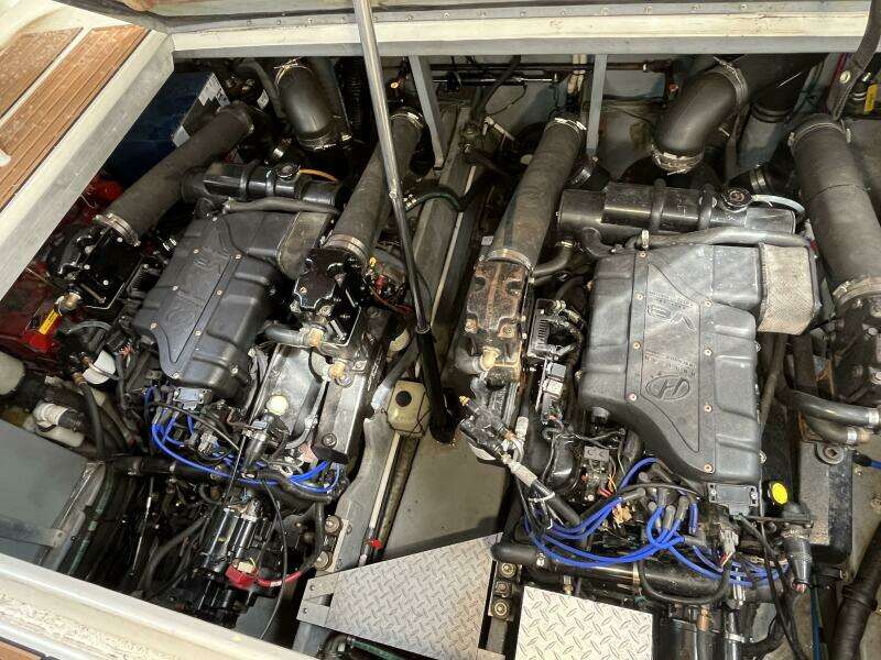 1999 Sea Ray 400 Sundancer