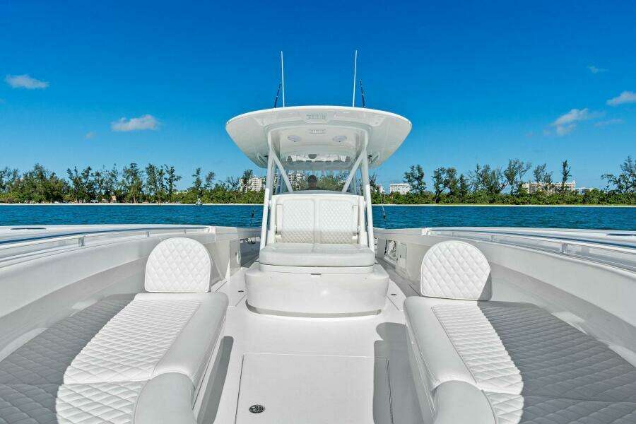 2023 Valhalla Boatworks V-41 Center Console