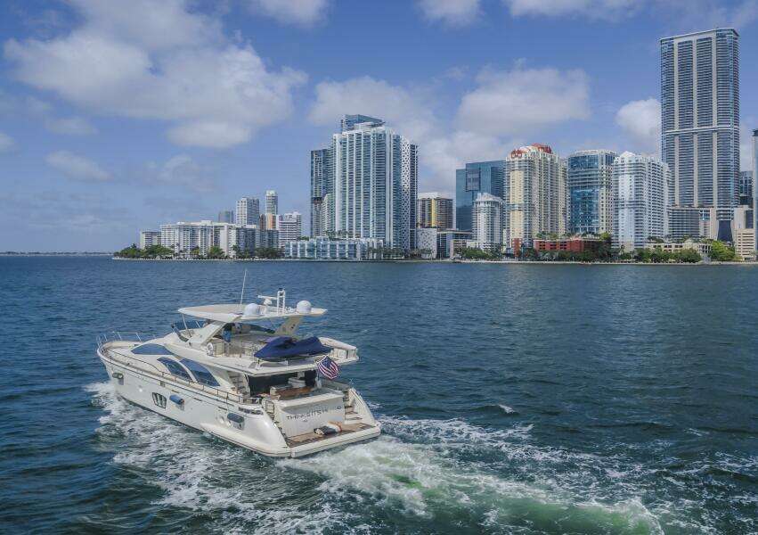 2008 Azimut 75