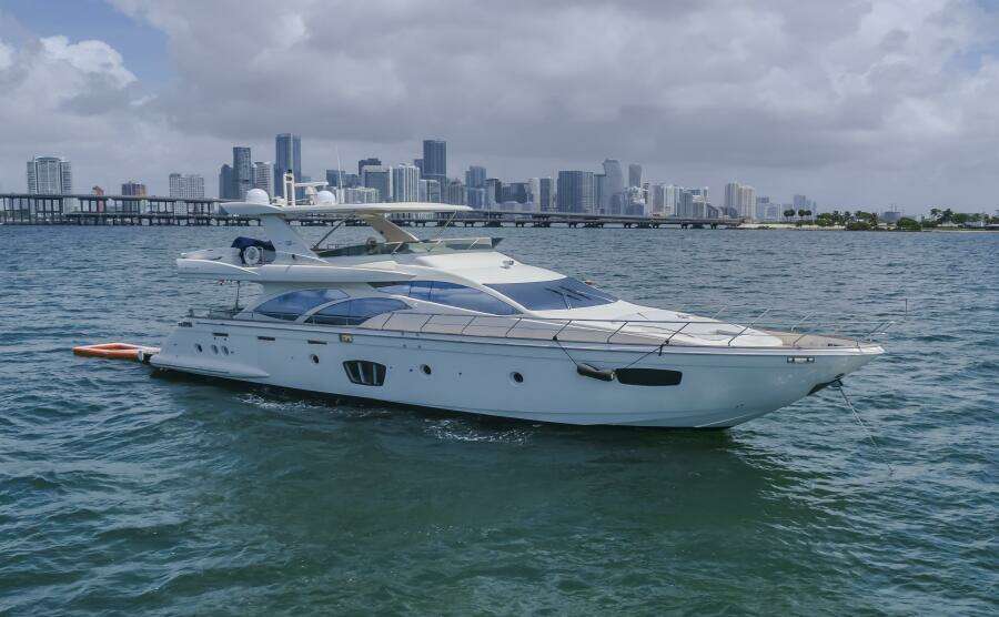 2008 Azimut 75