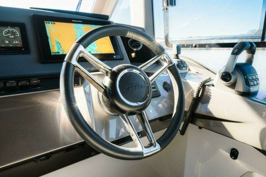 2023 Galeon 425 HTS