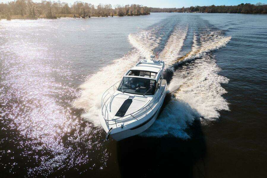 2023 Galeon 425 HTS