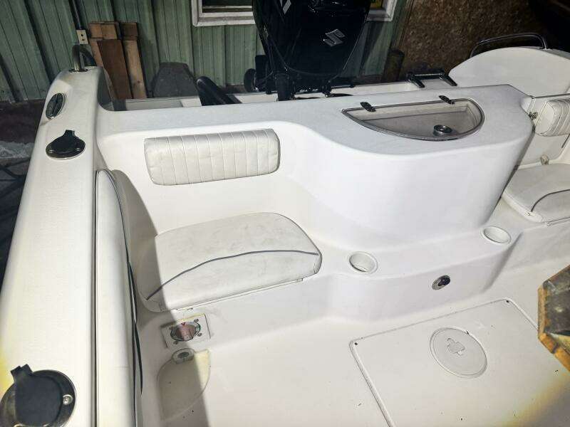 2012 Carolina Skiff Sea Chaser 2400 Offshore