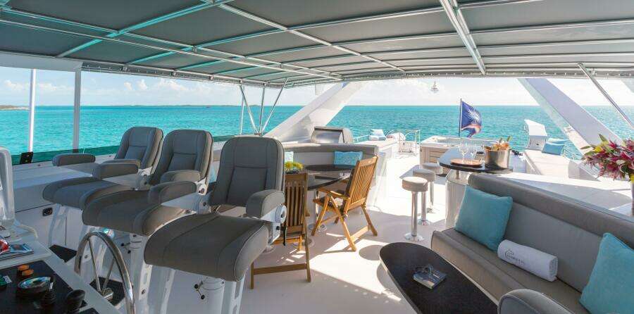 1995 Westport - Crescent Semi-Displacement