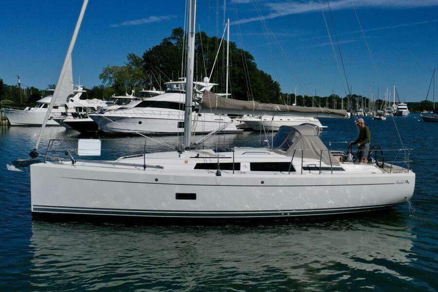 2018 Hanse 348