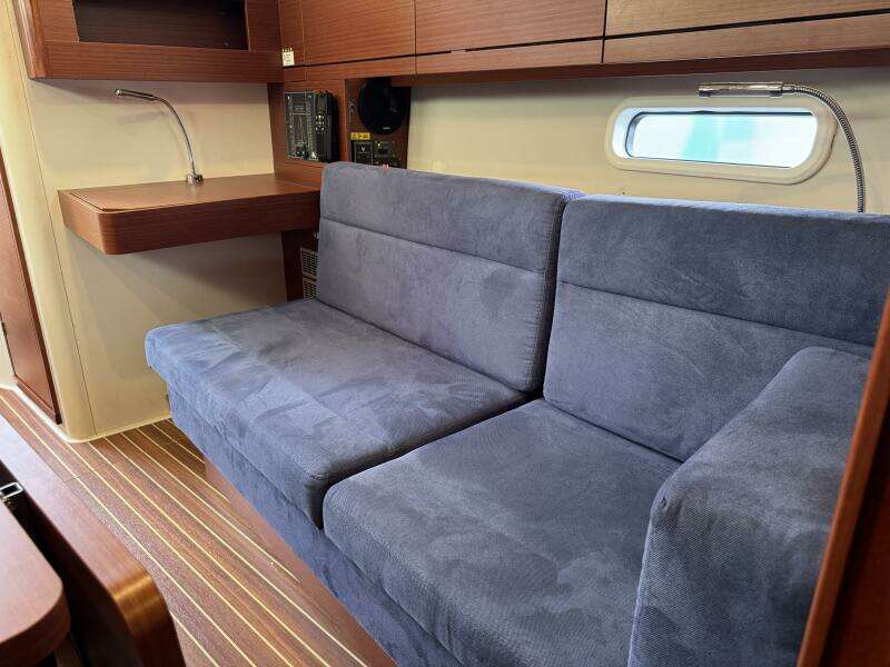 2018 Hanse 348