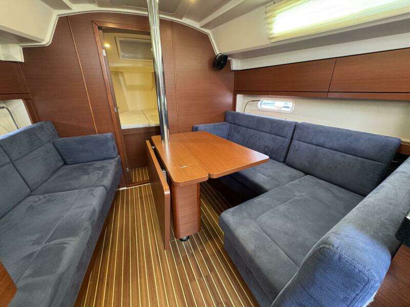 2018 Hanse 348