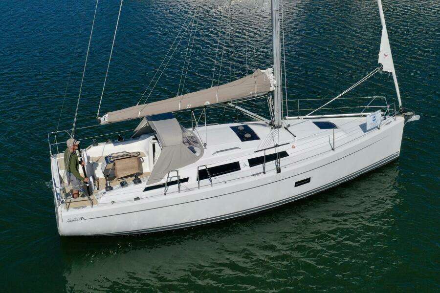 2018 Hanse 348