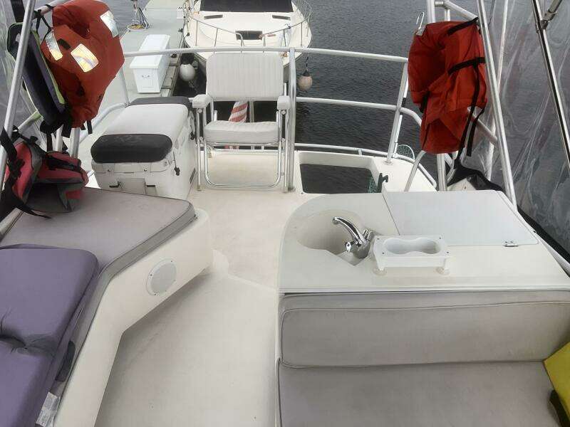 Flybridge Seating